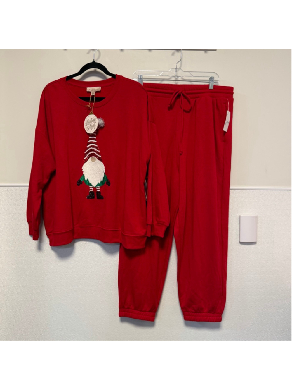 New NWT Women's Philosophy Red Gnome Christmas Pajama Set 2X 2 piece Holiday - Picture 16 of 16